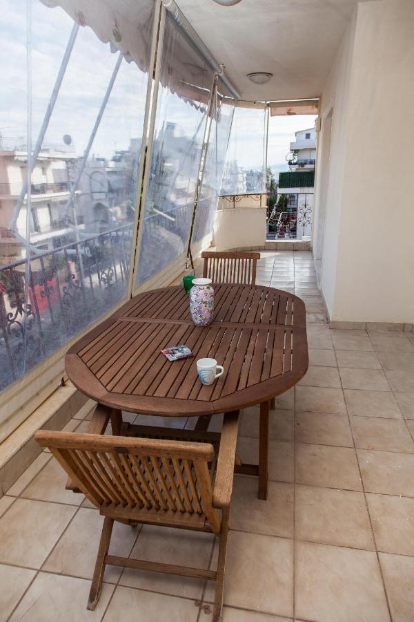 Sunny Apartment Near Metro Station Athen Eksteriør bilde